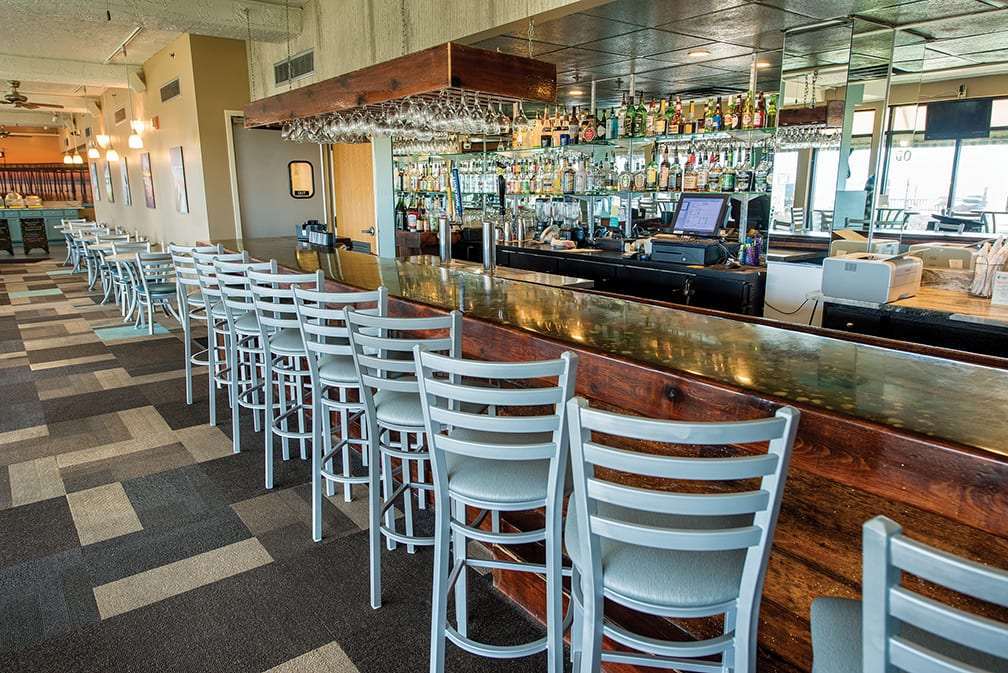 Ramada Plaza By Wyndham Virginia Beach Oceanfront Restaurant photo