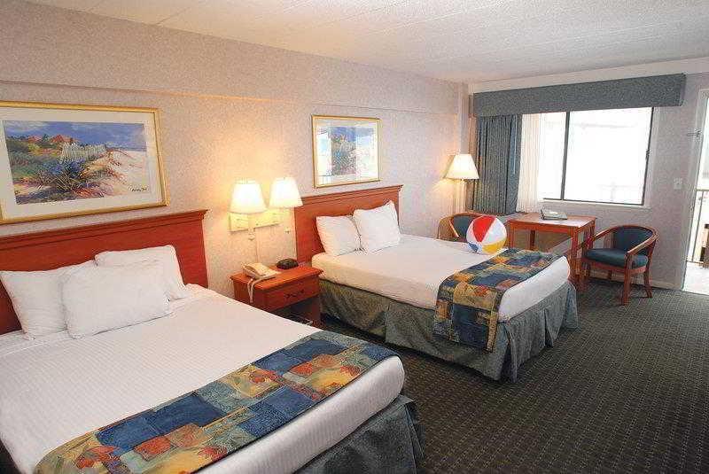 Ramada Plaza By Wyndham Virginia Beach Oceanfront Exterior photo